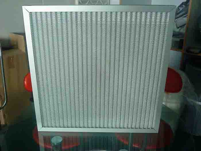 金屬網過濾器濾料：金屬網、鋁網或不銹鋼絲網