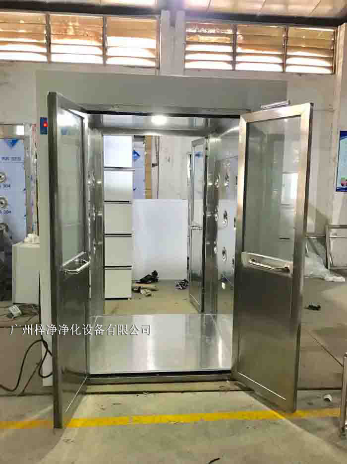 風淋室外觀檢查整體結(jié)構(gòu)